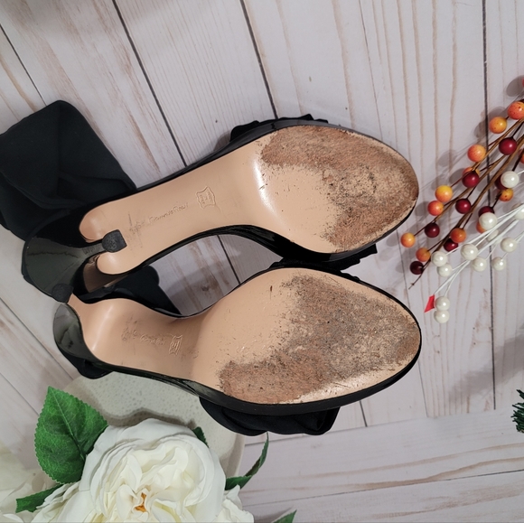 ✨️Gianvito Rossi--Black heels with black elastic strap, size 40, made in italy✨️ - Picture 12 of 16